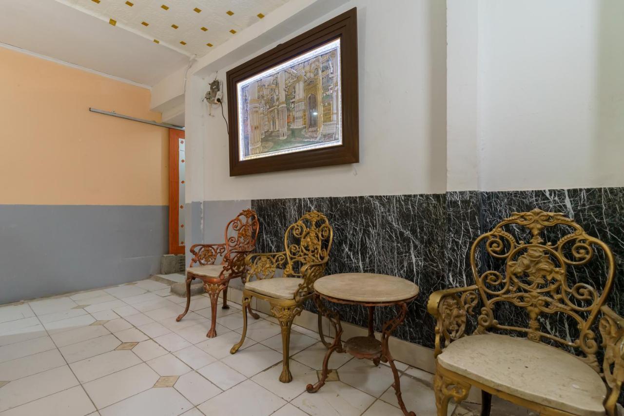 Reddoorz Syariah Near Universitas Borobudur Giacarta Esterno foto